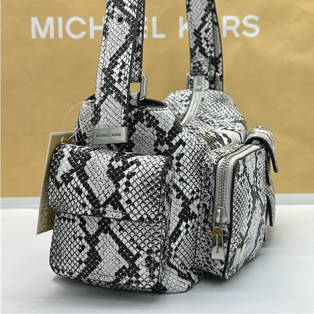 MICHAEL KORS Dakota Medium Snake Embossed Leather Pocket Shoulder Bag
ALUMINUM - Picture 5 of 15
